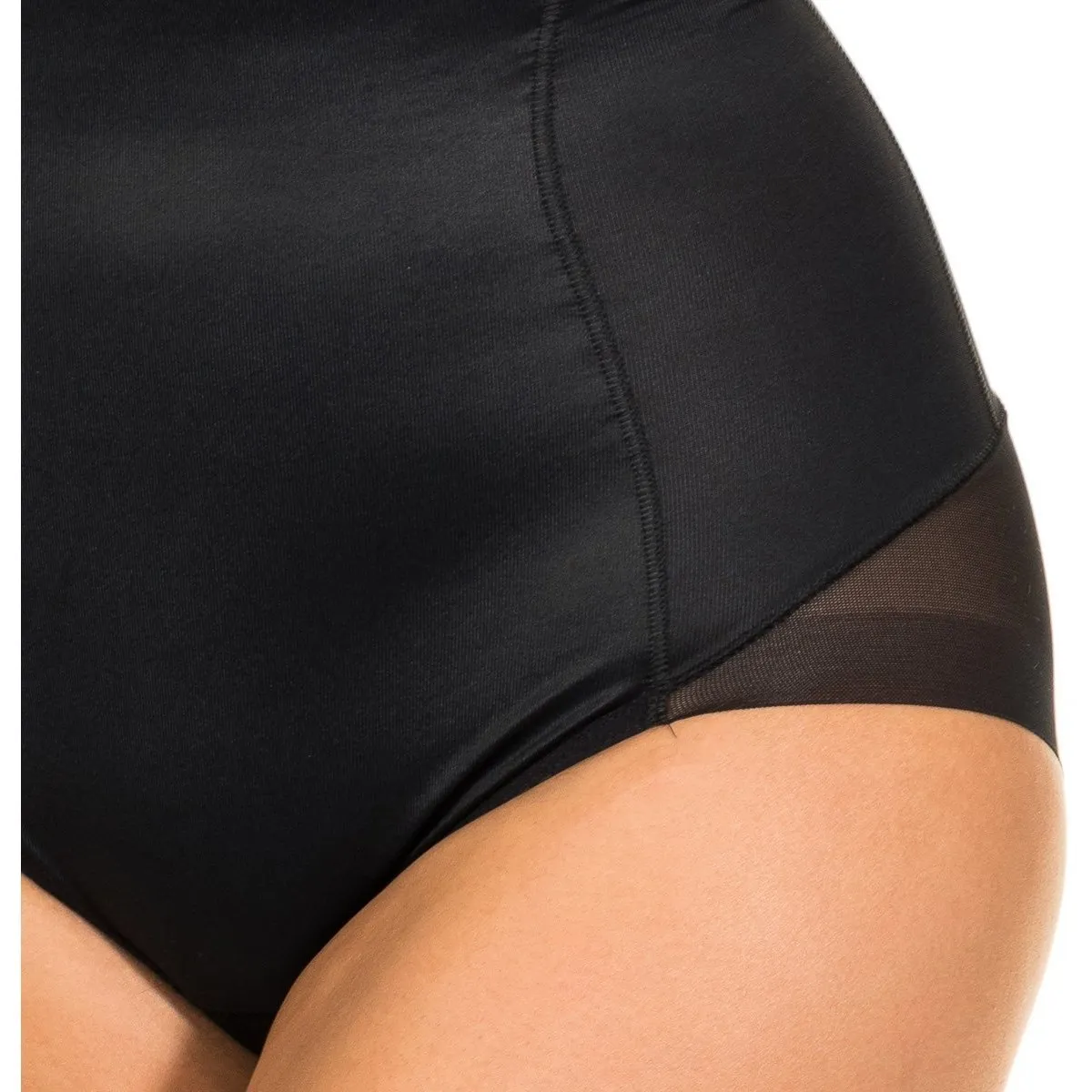 1031053NEGRO