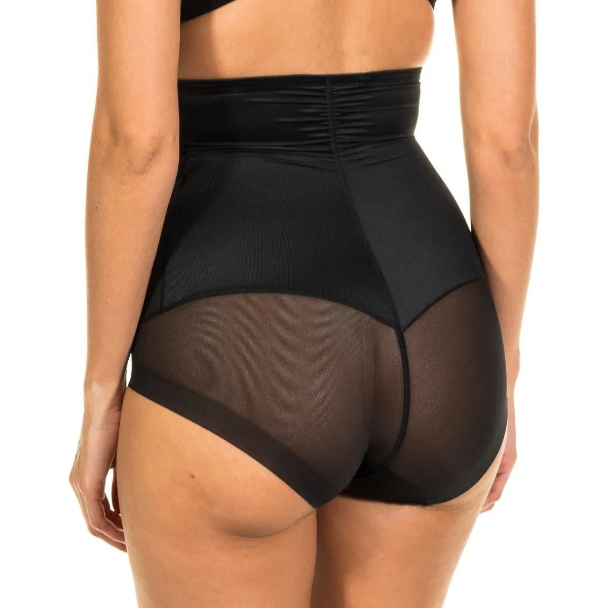 1031053NEGRO