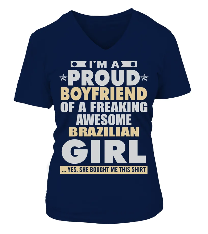 BOYFRIEND OF BRAZILIAN GIRL T SHIRTS Camiseta cuello pico Mujer