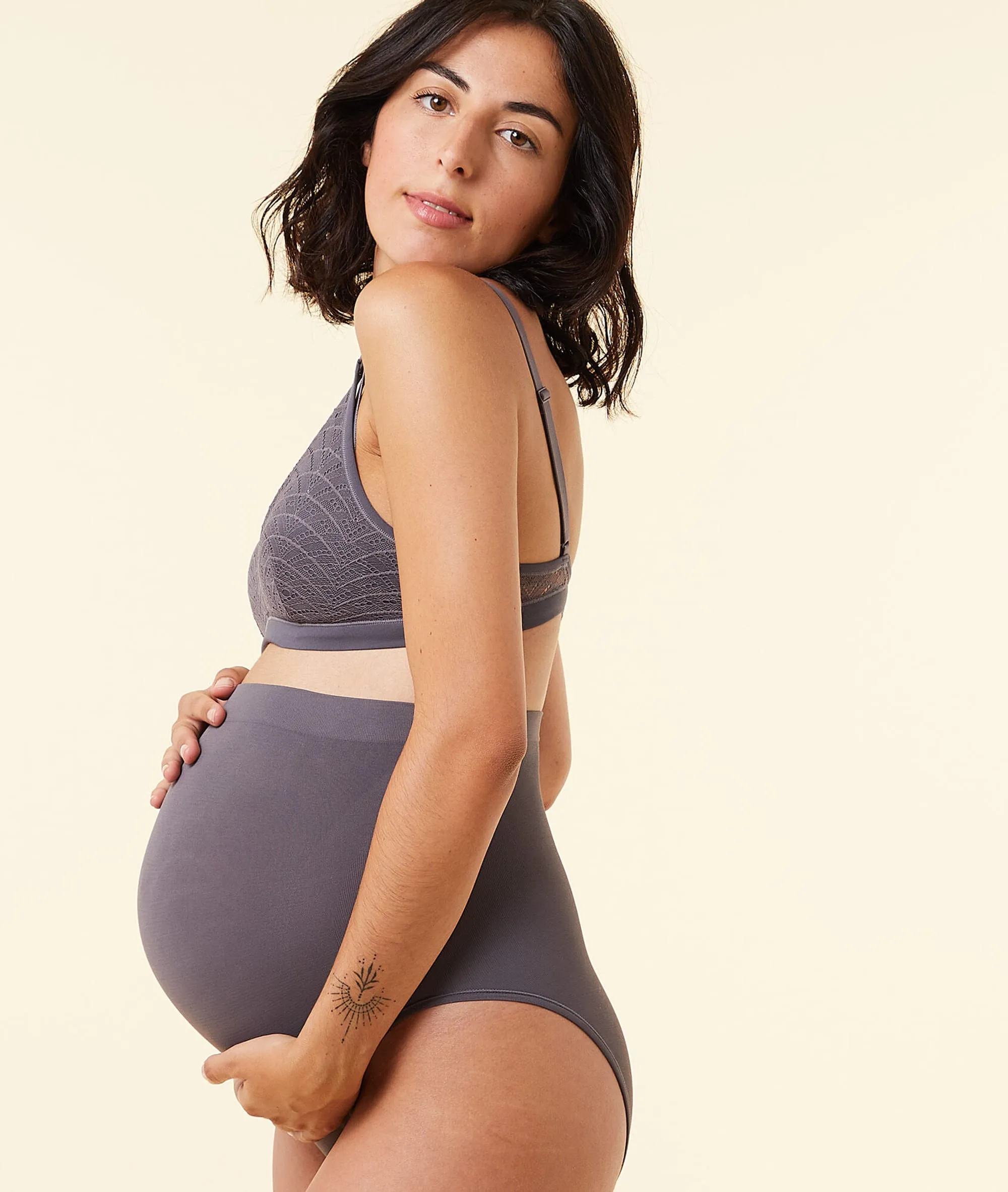 BRAGUITA TALLE ALTO MICROFIBRA BUMP ANTHRACITE  ETAM