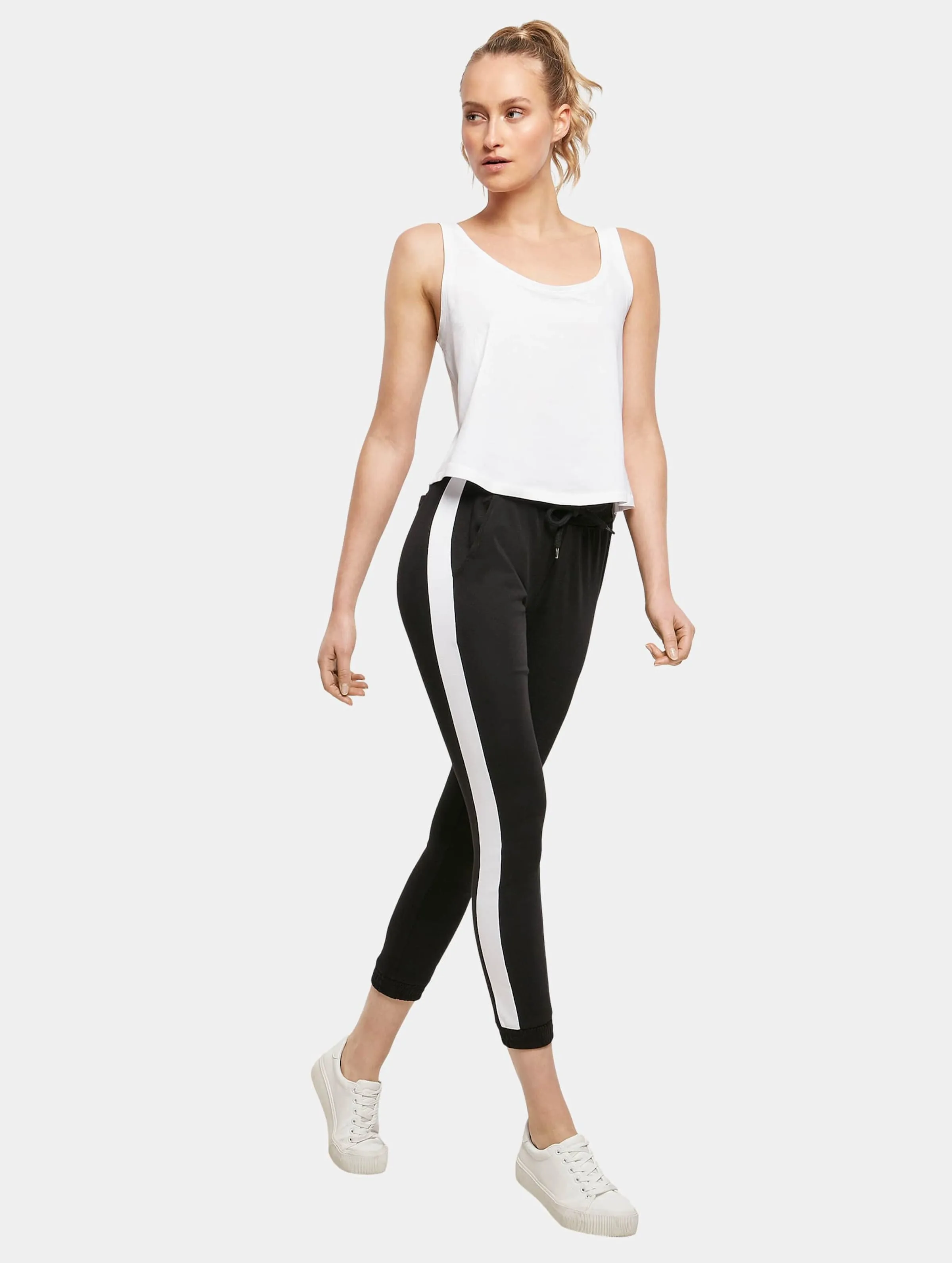 Build Your Brand Ladies Interlock Jogpants