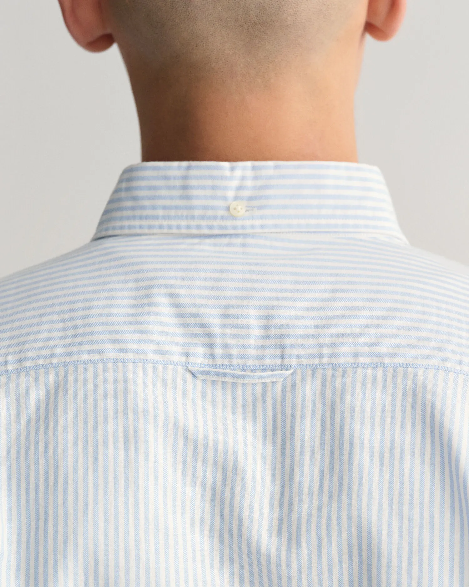 Camisa Oxford Slim Fit de rayas finas
