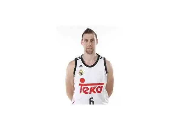 Camiseta Nocioni Real Madrid Basket 2014 (blanca)