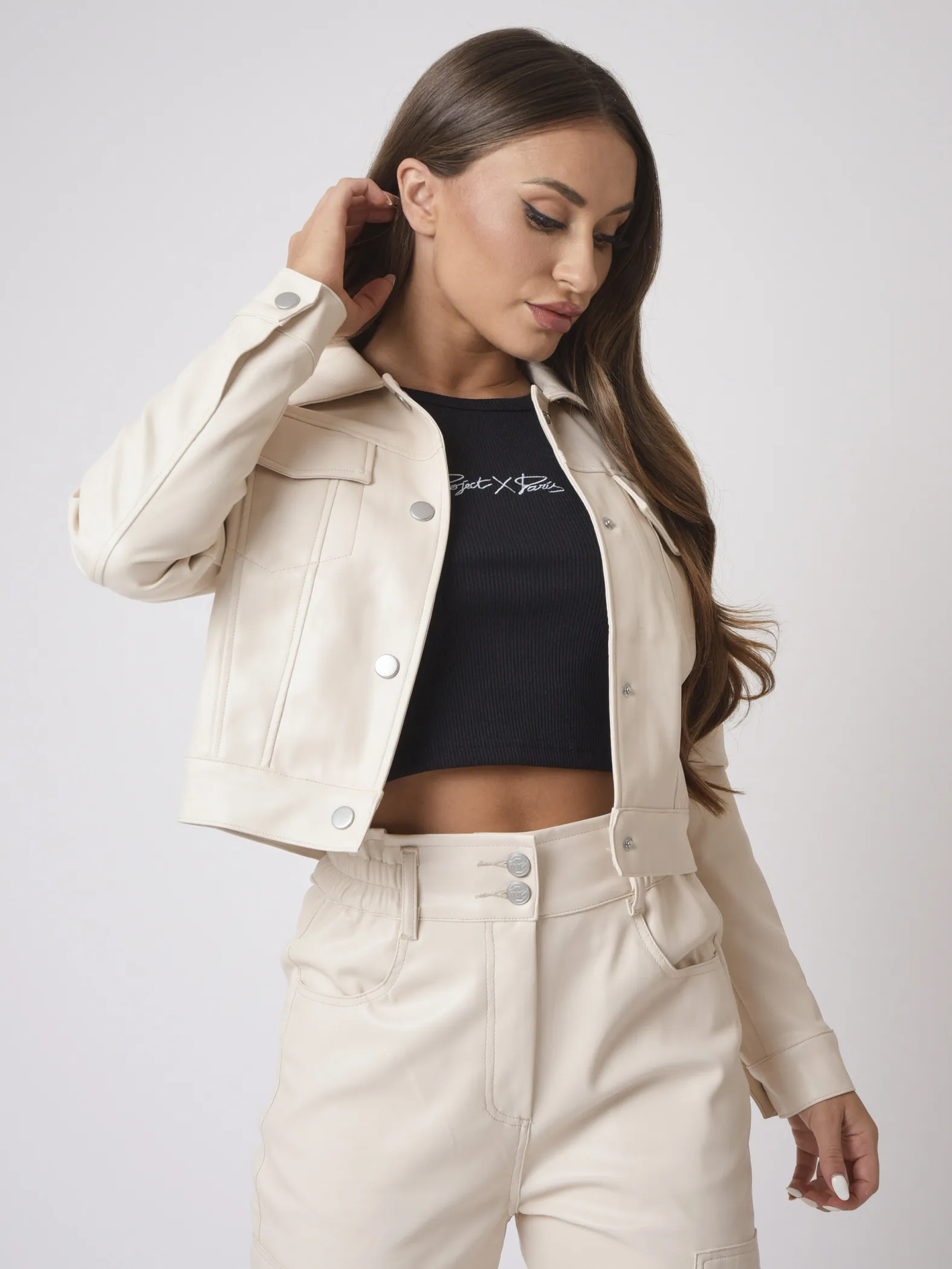 Chaqueta corta de polipiel