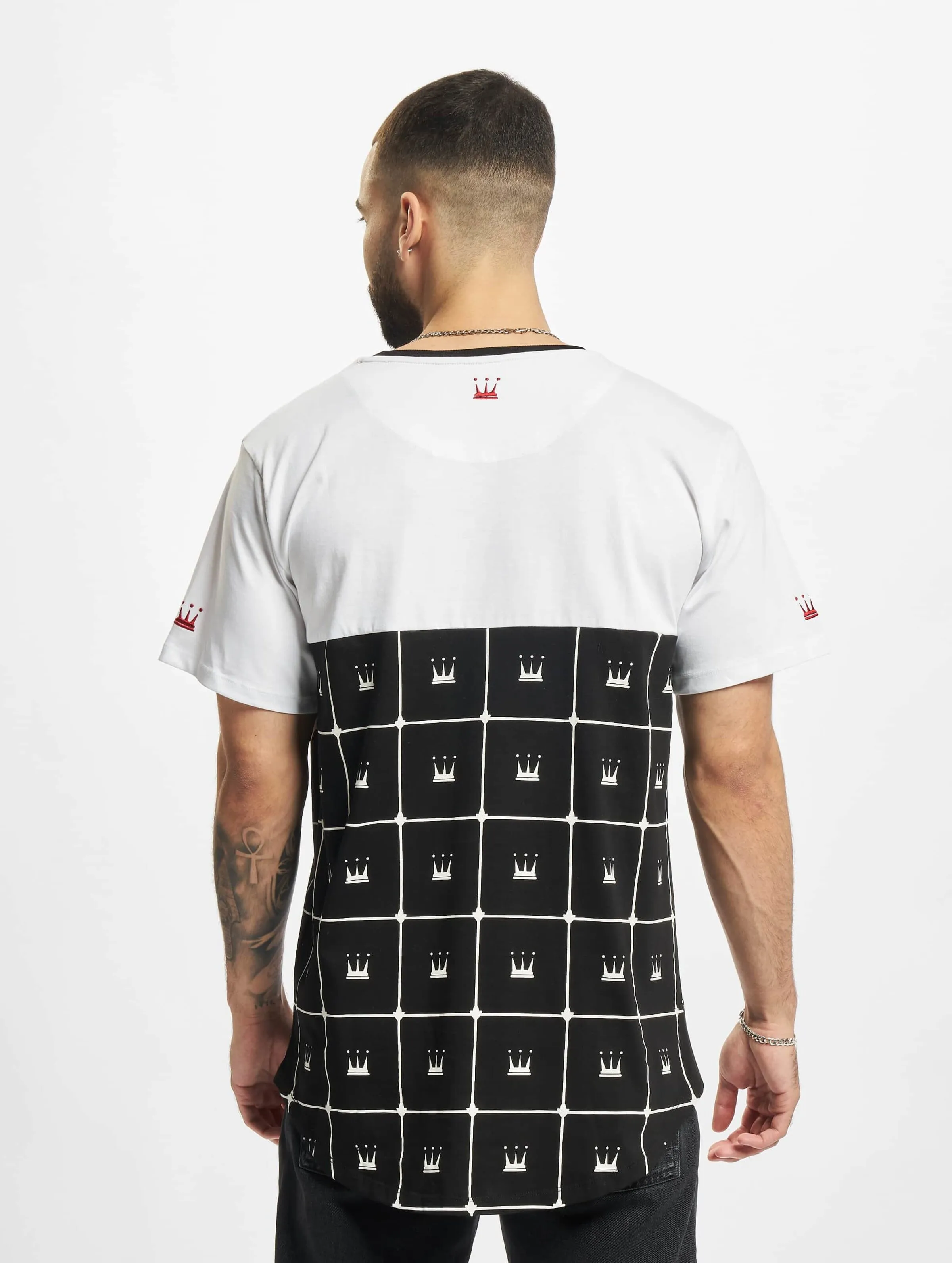 Dada Supreme Crown Pattern