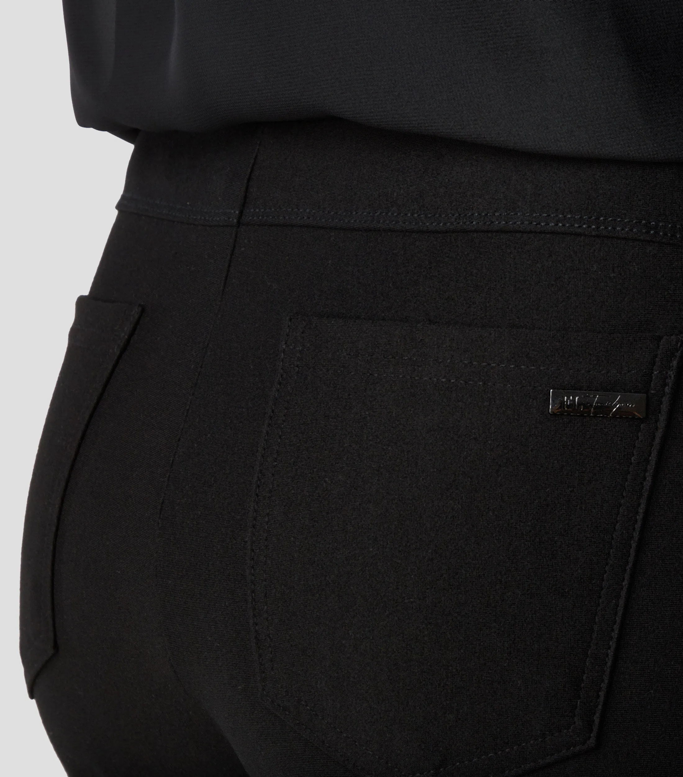 Frank Lyman Pantalón liso Mujer