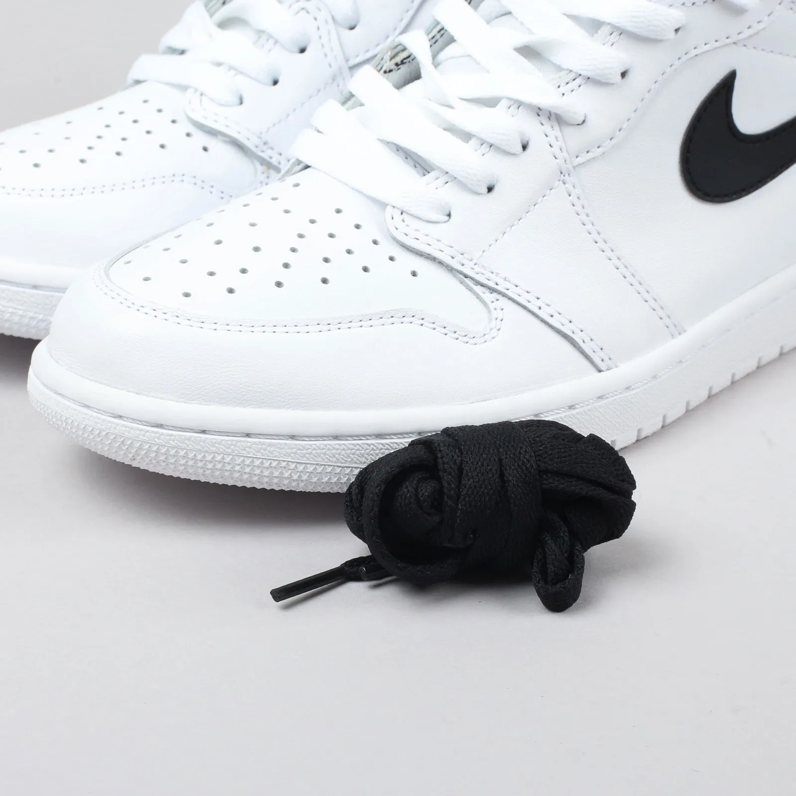 Jordan Air Jordan 1 Retro High OG Premium "Yin Yang"