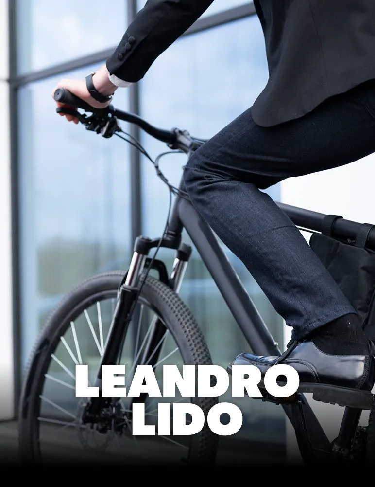 LEANDRO LIDO Aparcabicicletas "Scafati" para 3 bicicletas