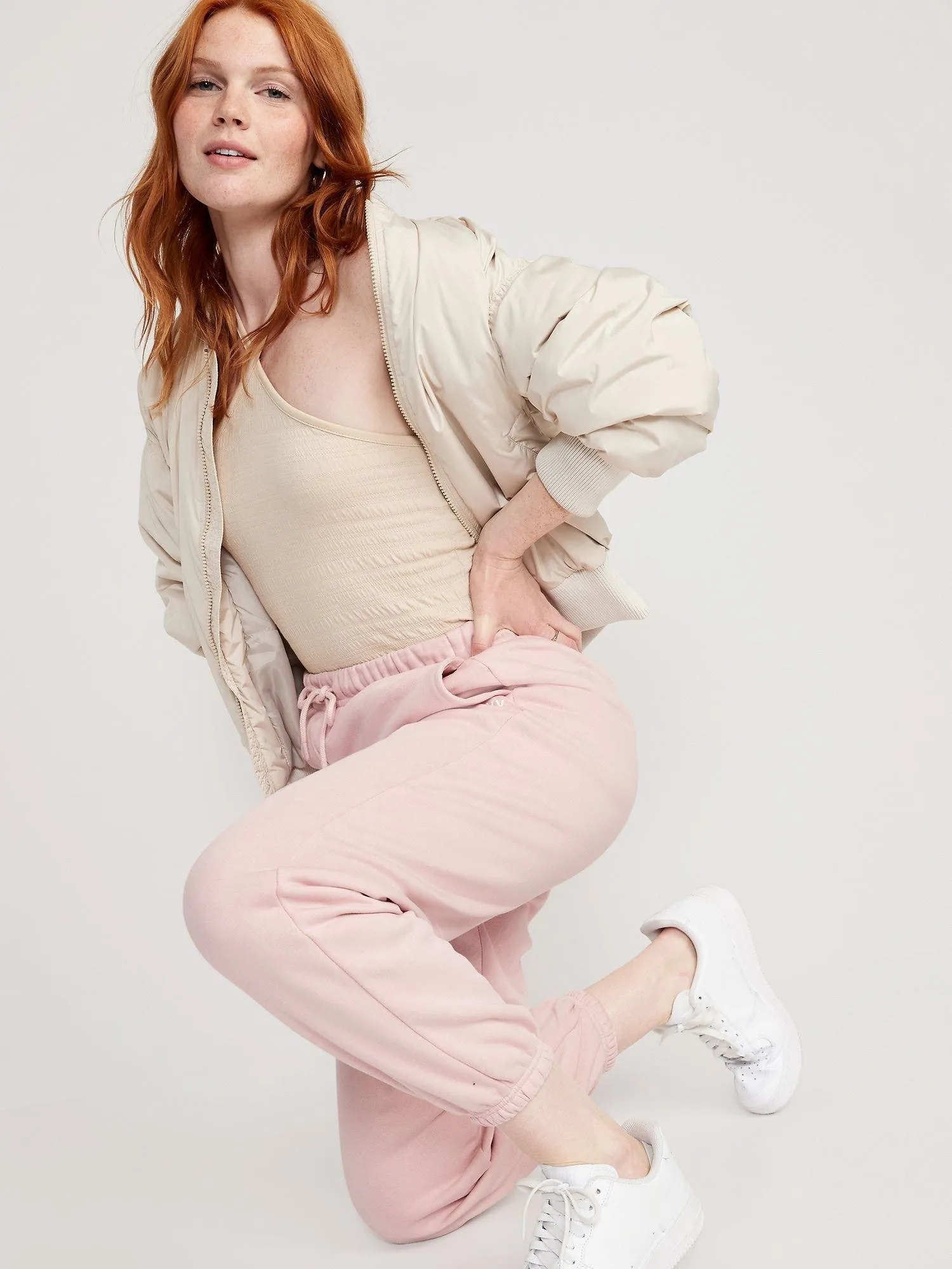 OLD NAVY BUZO OLD NAVY HASTA EL TOBILLO LOGOGRáFICA TIRO EXTRA ALTO MUJER