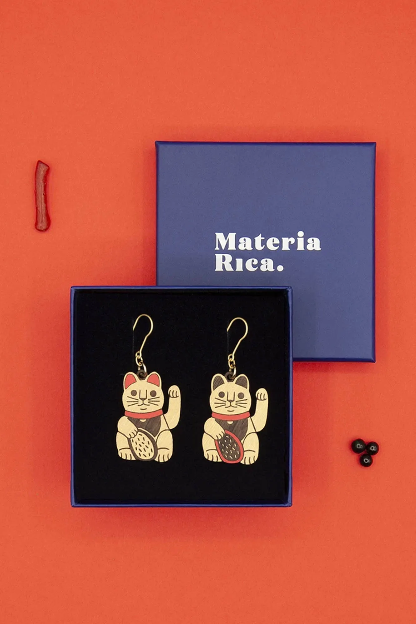 Pendientes de madera GOOD LUCK