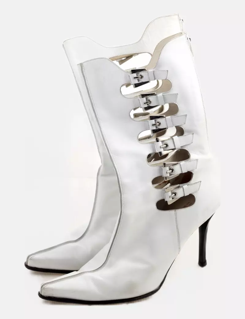 Stuart Weitzman Bota blanca troquelada