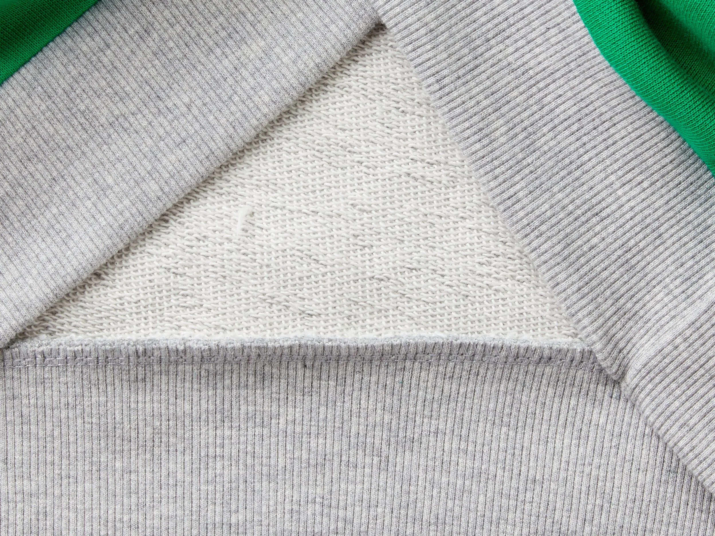 Sudadera con estampado de logotipo