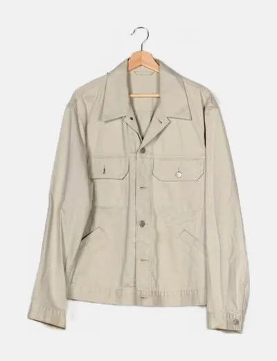 UNIQLO Sobrecamisa básica beige