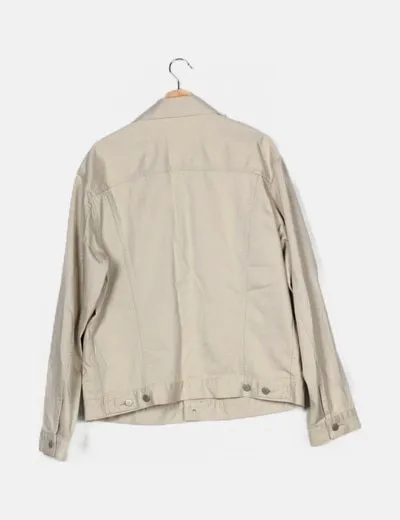 UNIQLO Sobrecamisa básica beige