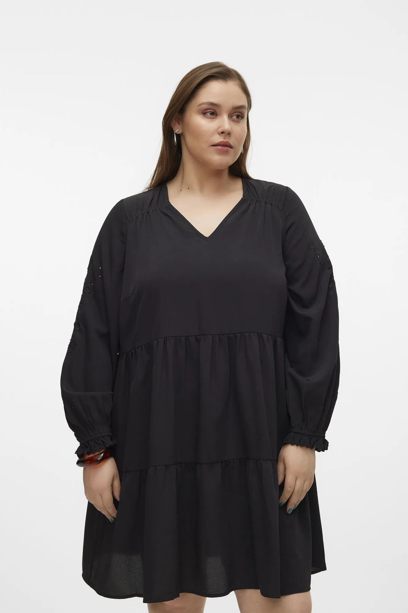 Vero Moda Curve Vestido corto talla grande