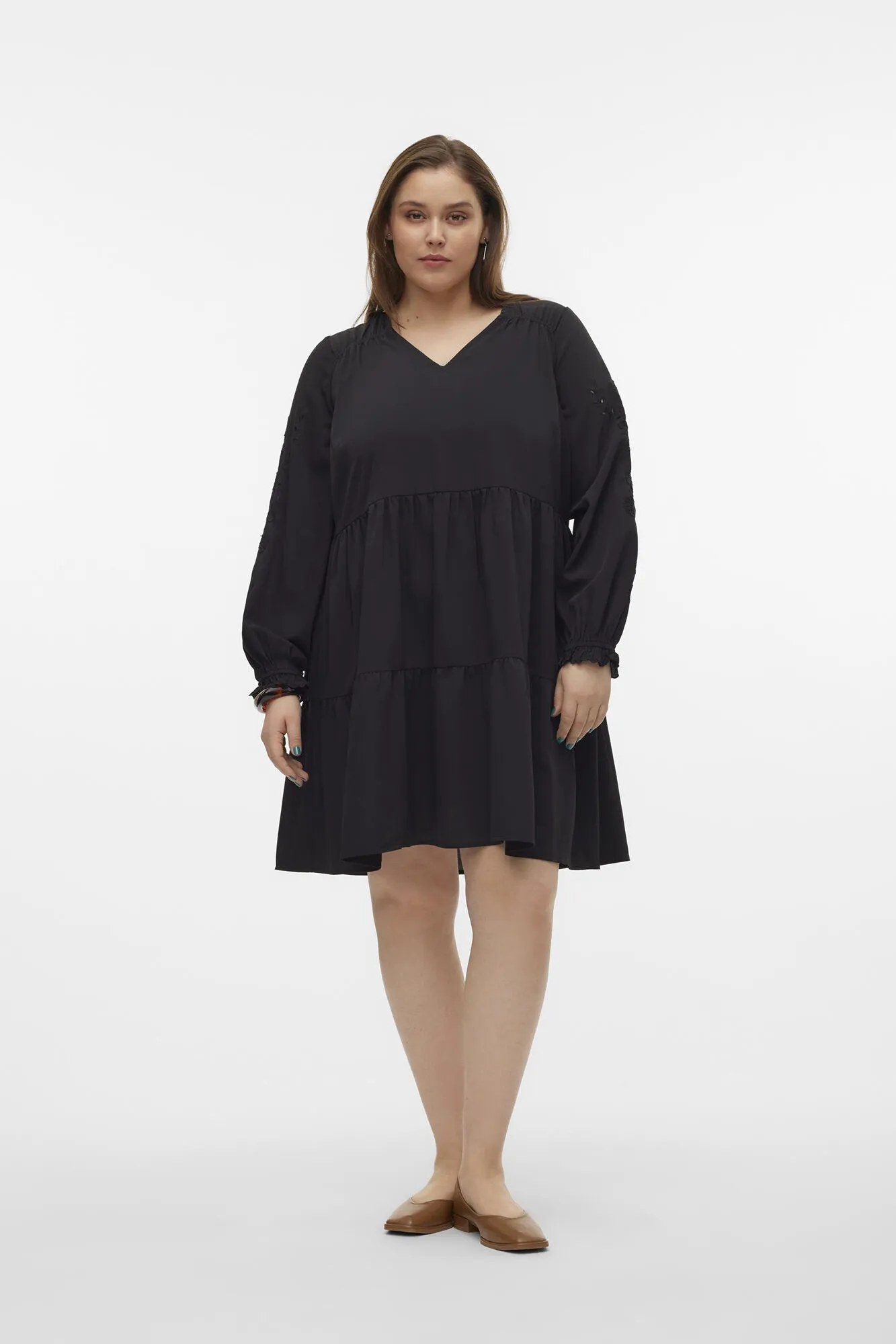 Vero Moda Curve Vestido corto talla grande