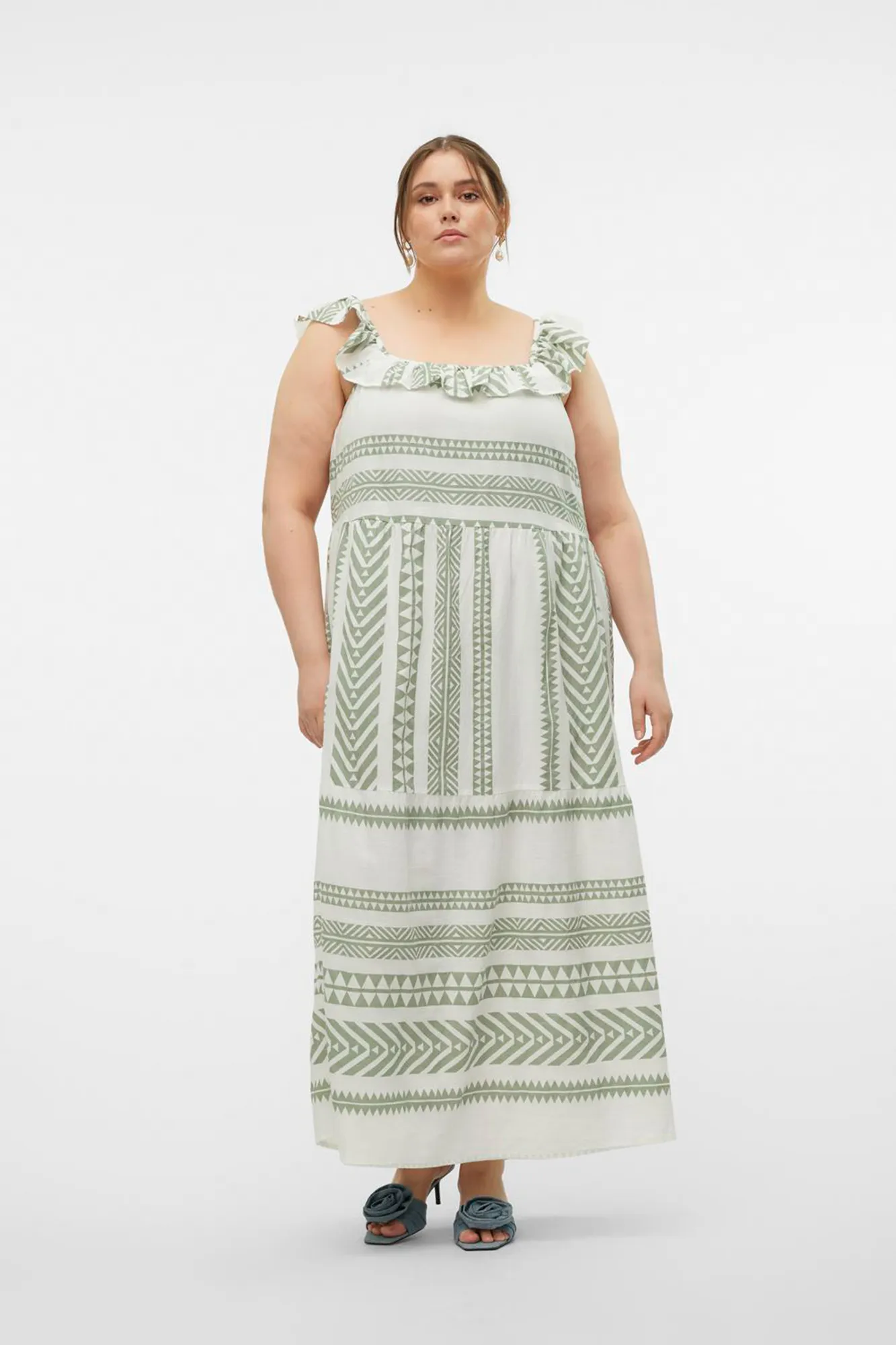 Vero Moda Curve Vestido midi tirante gordo talla grande