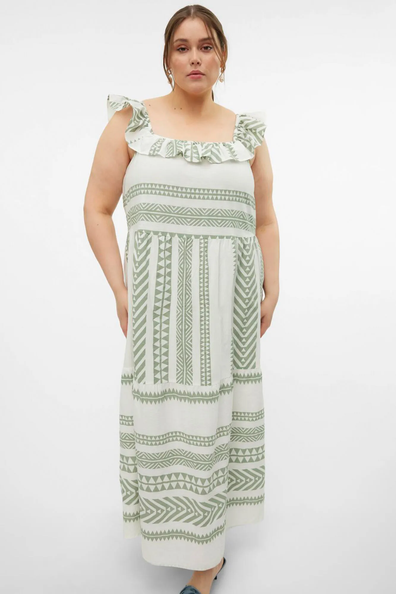 Vero Moda Curve Vestido midi tirante gordo talla grande
